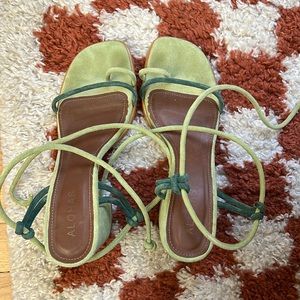 alohas two tone green grace sandals size 38